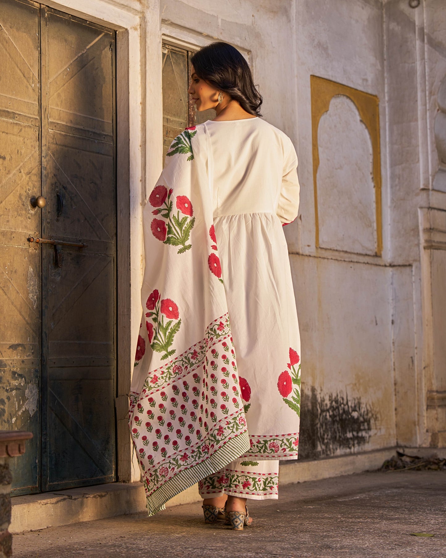 Red Pankhuri 3 - Piece Suit Set