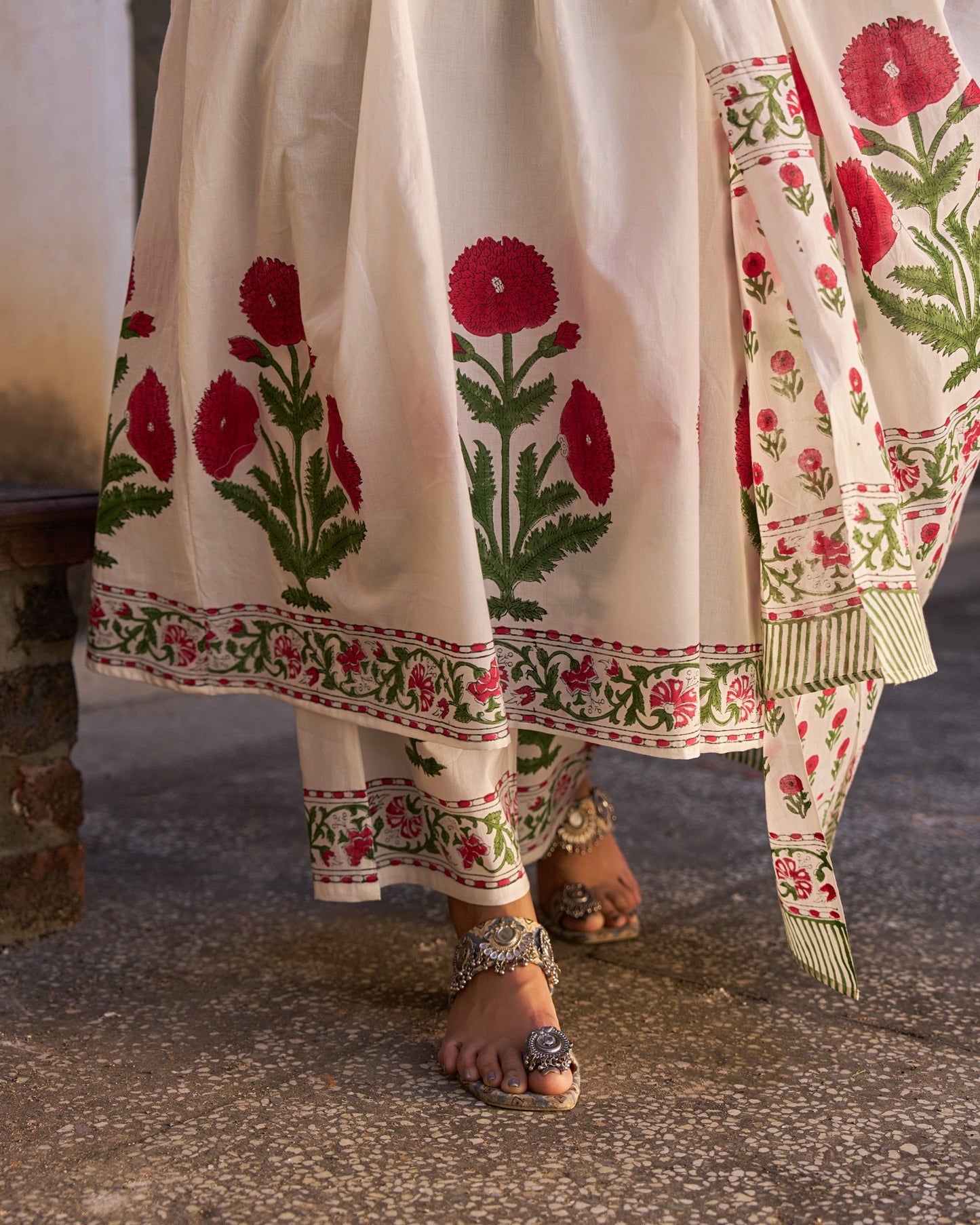 Red Pankhuri 3 - Piece Suit Set