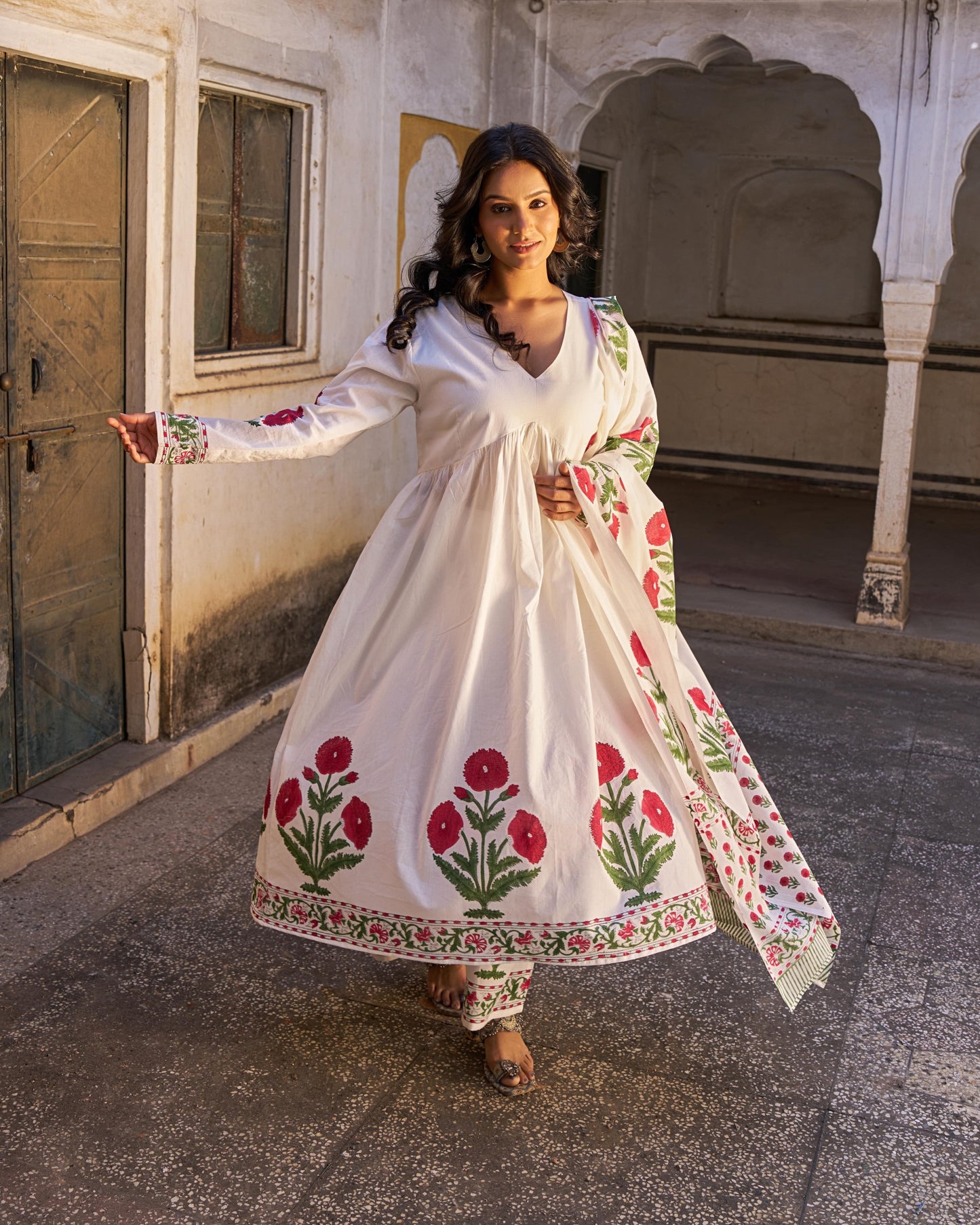 Red Pankhuri 3 - Piece Suit Set